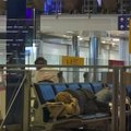 ФОТО | Из-за задержки рейса в Таллинн пассажирам пришлось переночевать в аэропорту Хельсинки