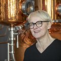 Õpetajast džinnimeistriks: Saaremaa naine keedab jõulukuused käsitööjoogiks