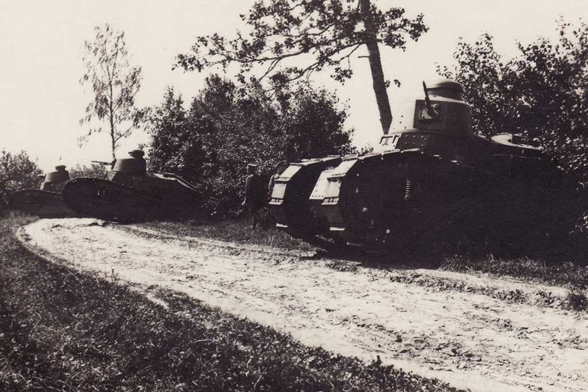 Танки литвы. Рено ft-17 Эстония. Эстонские танки 1940. Танки Renault ft-17 эстонцы. Эстонские танки первой мировой войны.