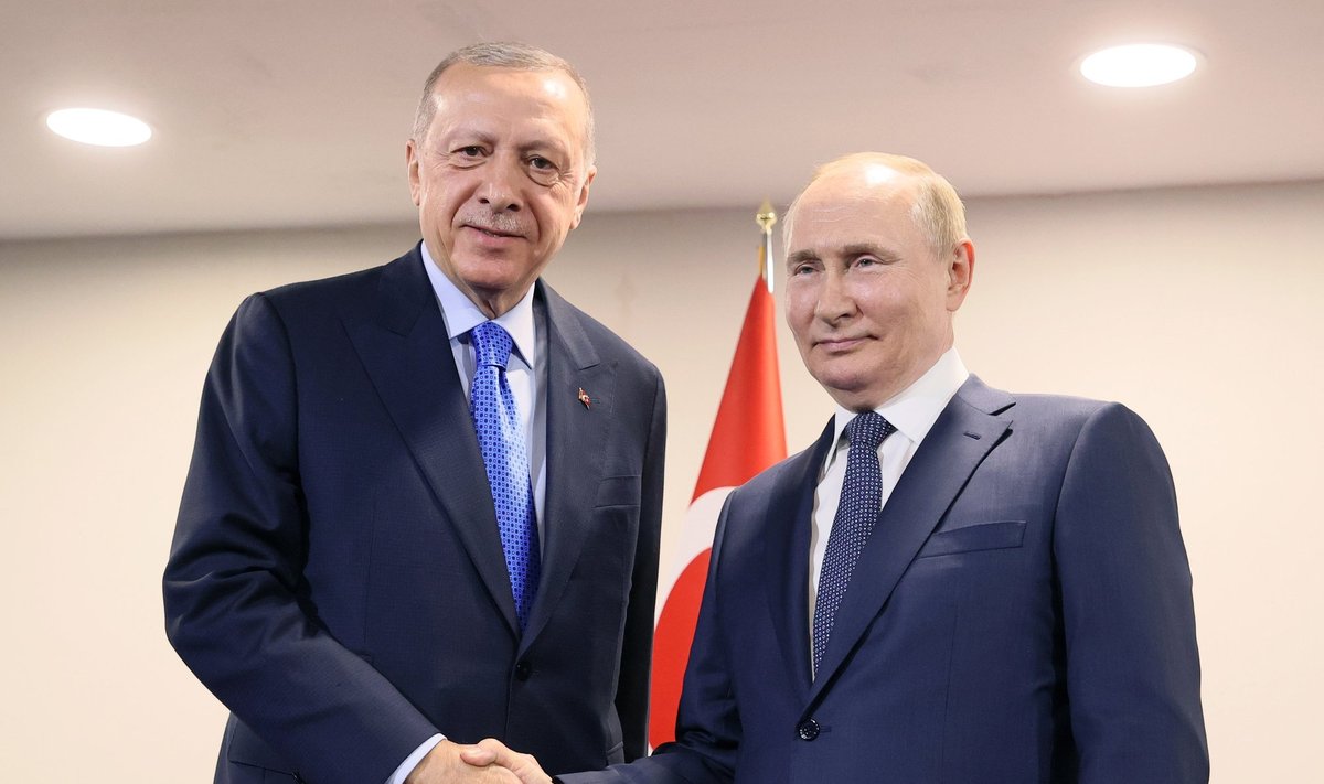 Venemaa president Vladimir Putin kohtus Iraanis ka Türgi presidendi Recep Tayyip Erdoğaniga.