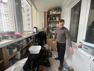 Запасы на балконе