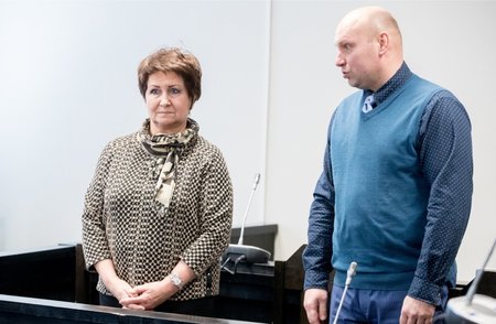 Tatjana Domnina ja tema kaitsja Marek Aunver sõlmisid küll eelmisel esmaspäeval kohtus prokuratuuriga kokkuleppe, ent Aunveri sõnul ei olevat Domnina ühtegi seadust rikkunud.
