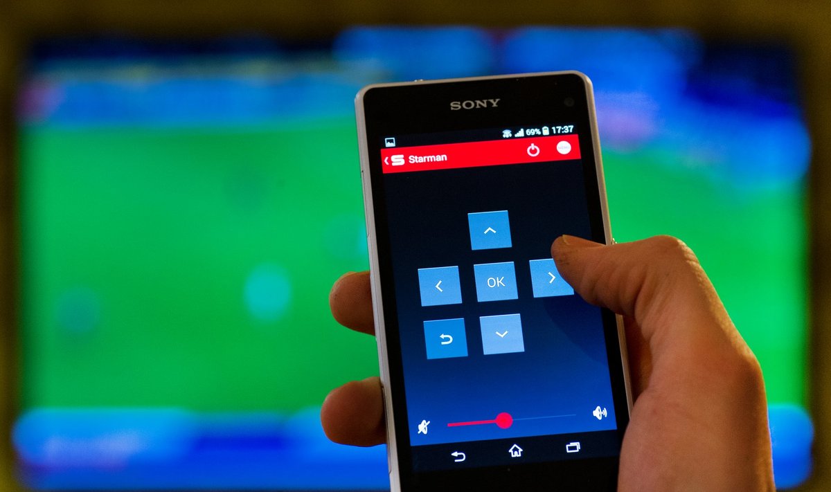 Starmani digiboksi pult.Nutitelefon