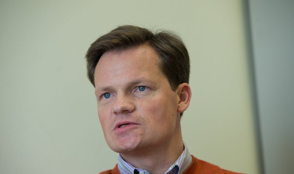 Dr Kristjan Pomm, meestearst