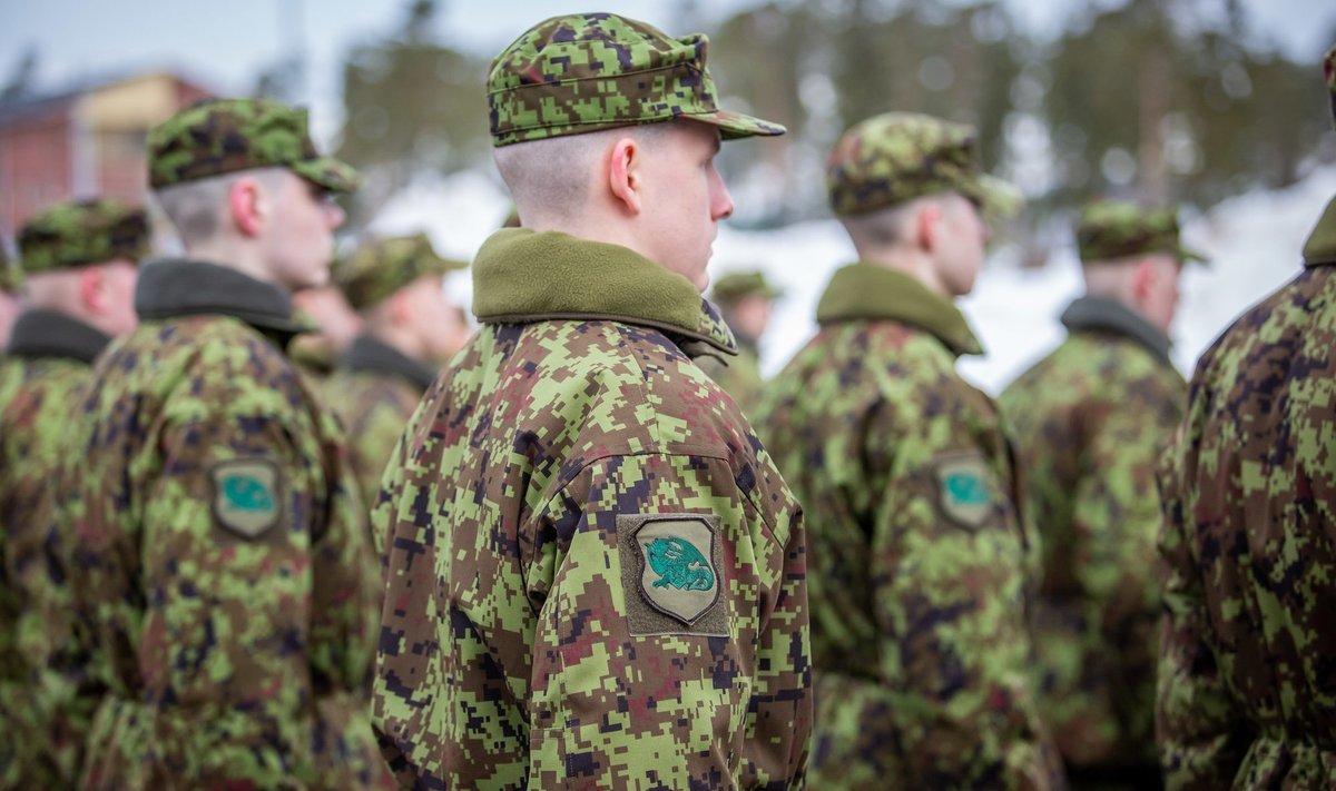 Sõduri baaskursuse lõpurivistus.