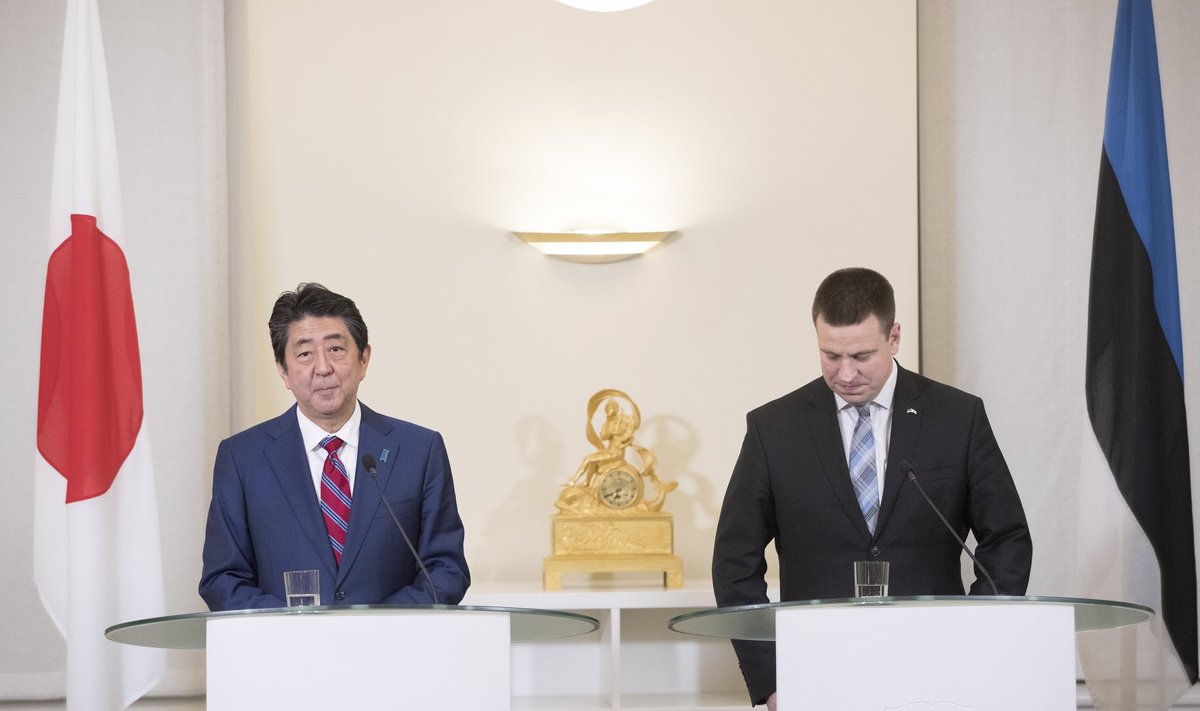 Jaapani peaminister Shinzo Abe ja Eesti peaminister Jüri Ratas.