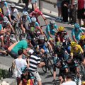 VIDEO: Touri etapp kõrgmägedes: Dumoulin võitis, Froome kaitses särki, Contador katkestas