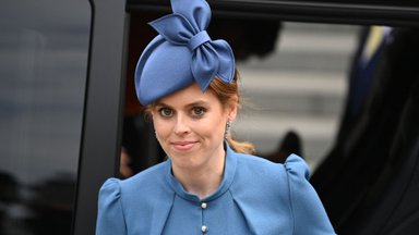 KLÕPS | Printsess näitas säärt: Beatrice ilmus paljastavas kleidis avalikkuse ette