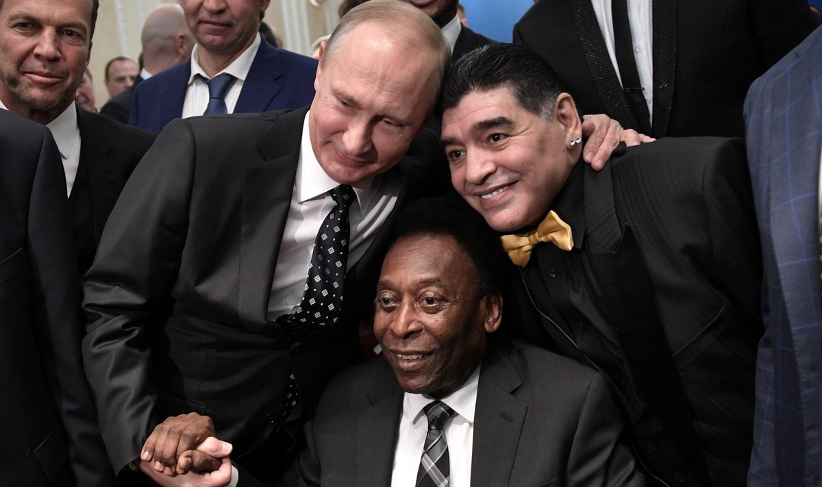 Vladimir Putin, Pele ja Diego Maradona 2017. aastal