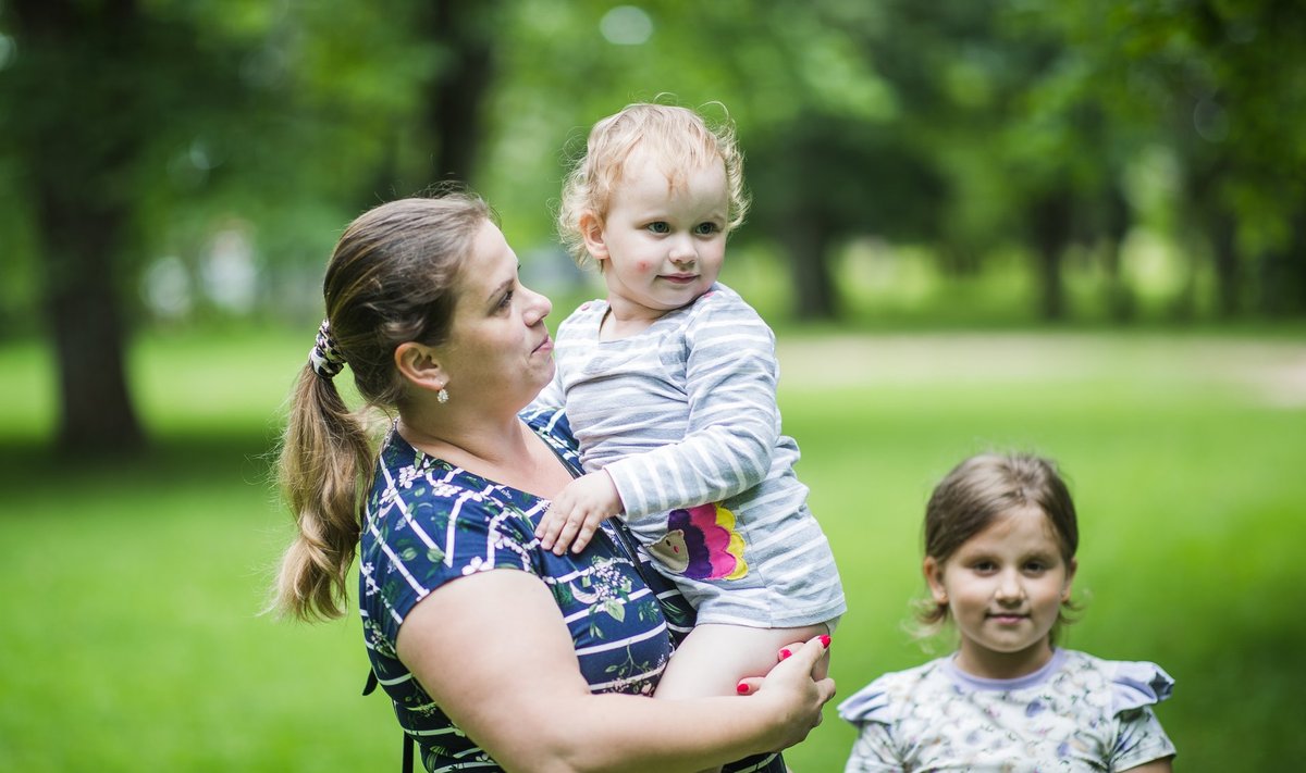 Pisikese Marta vallatud lokid on tagasi kasvanud ning ei näita märkigi keemiaravist.
