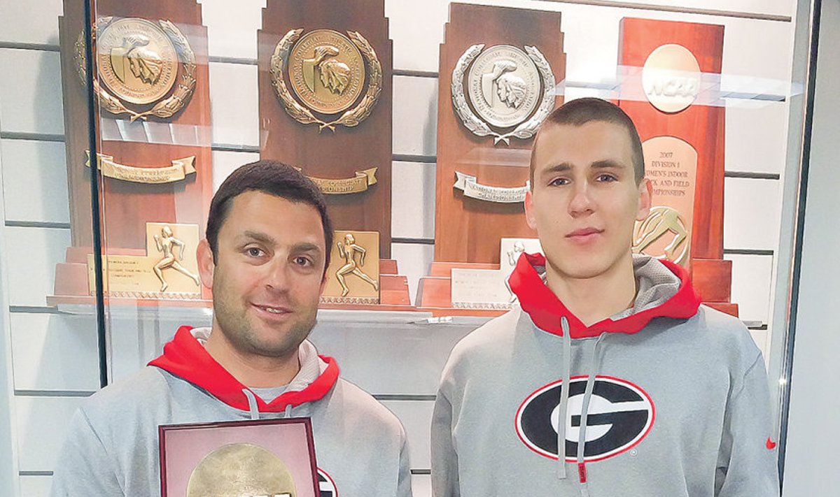 Maicel Uibo (paremal) ja Petros Kyprianou pärast üliõpilasmeistrivõistlusi, mis olid edukad nii eestlasele kui ka ta koolile. 