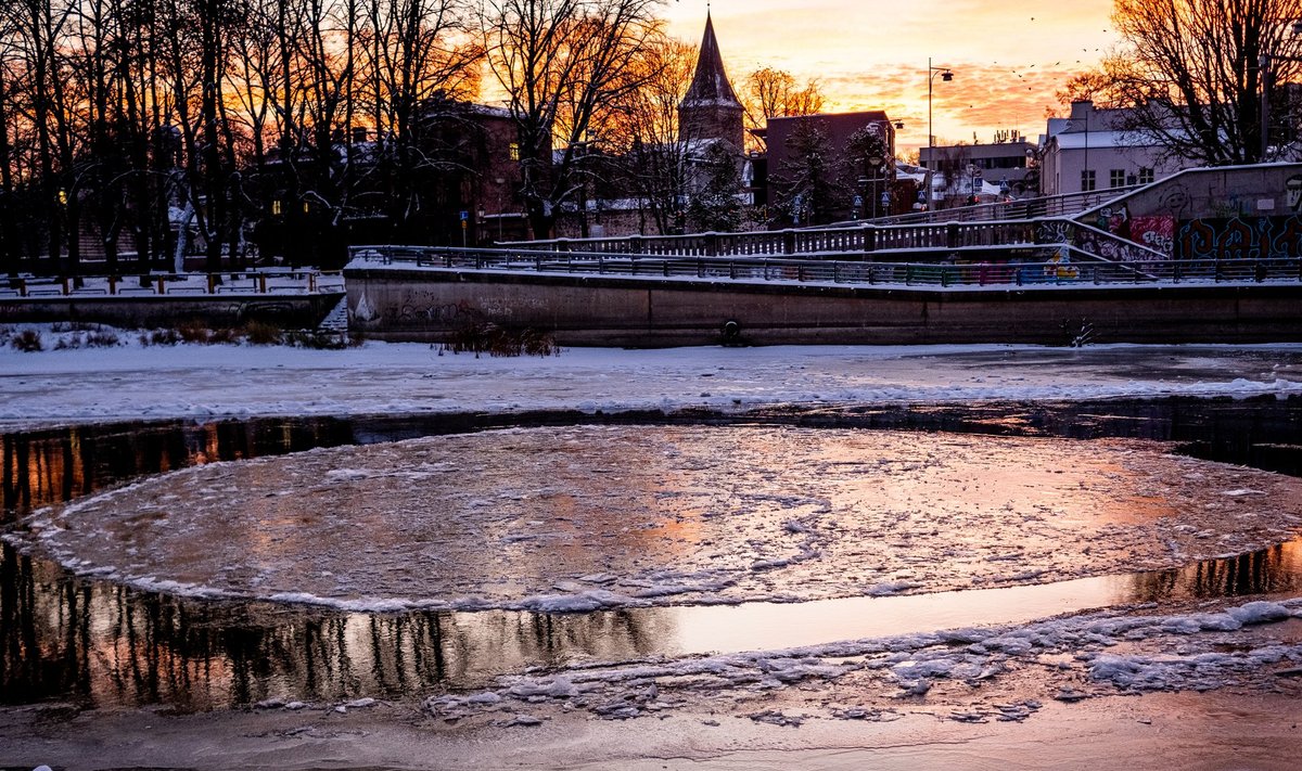 Jääratas Emajõel