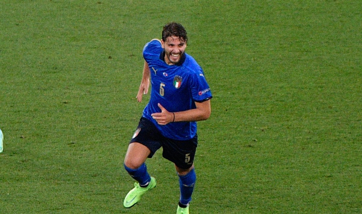 Itaalia poolkaitsja Manuel Locatelli lõi Šveitsi võrku kaks palli.