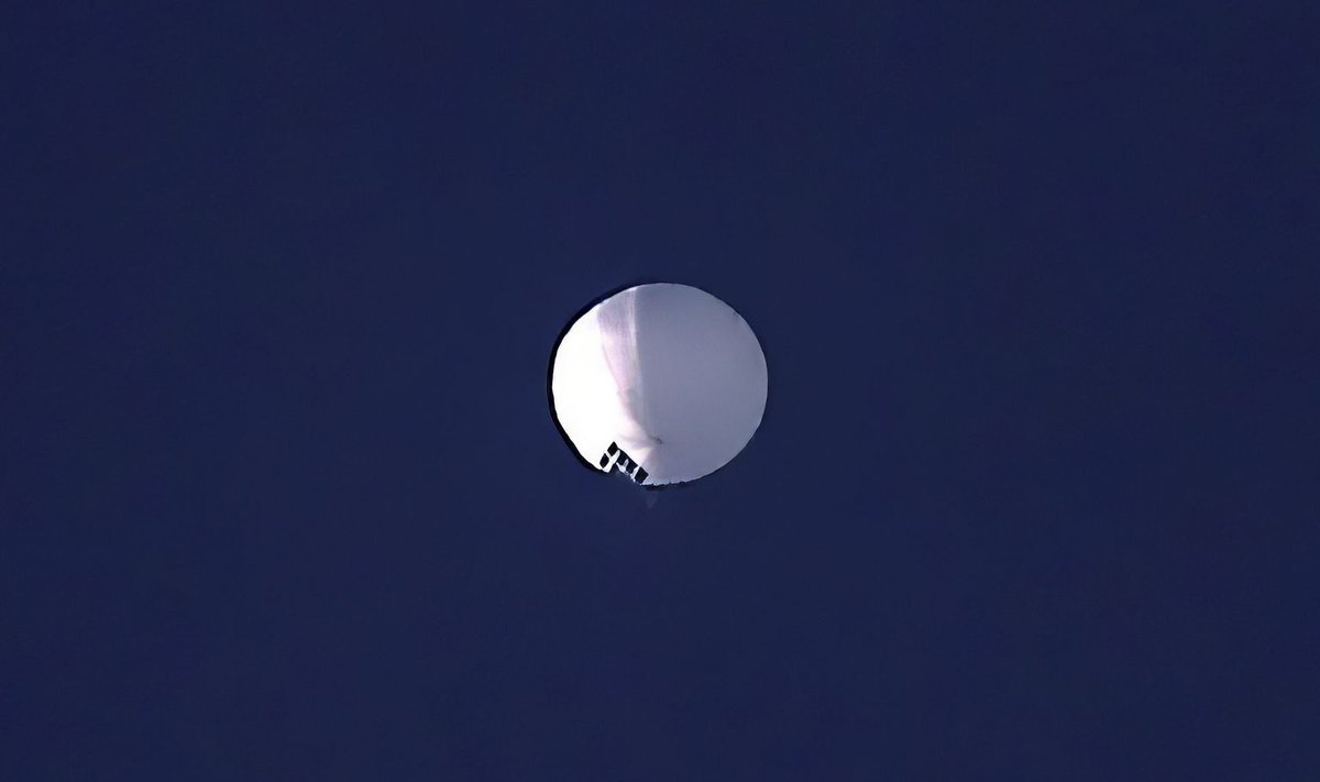 Hiina luureõhupall USA õhuruumis.