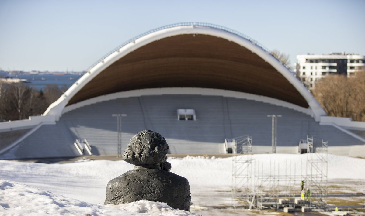 Suusatamise MK- etapi ettevalmistamine Laulauväljakul