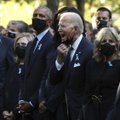 ФОТО | Джо Байден сделал странный жест на церемонии памяти жертв 11 сентября