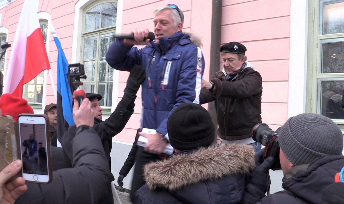Tarand EKRE miitingul