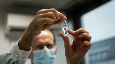 Venelased lubavad luua vaktsiini, mis põhineks delta ja omikroni tüvedel
