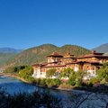 REISIKIRI | Bhutan. Mägine riik, mille tipud on vallutamata ja kus järvedes ei ujuta