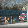Tallinnas Pärnu maanteel ülekäigurada ületanud jalakäija sai autolt löögi ja viidi haiglasse