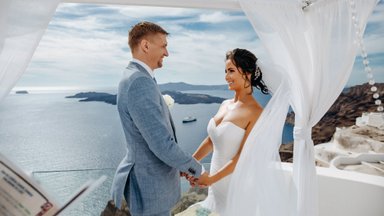 LUMMAV GALERII | Eriolukord viis pulmad Eestist Santorinile: olime juba kaks aastat pulmi edasi lükanud