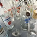 ФОТО | В некоторых эстонских торговых сетях алкоголь по-прежнему находится на видном месте