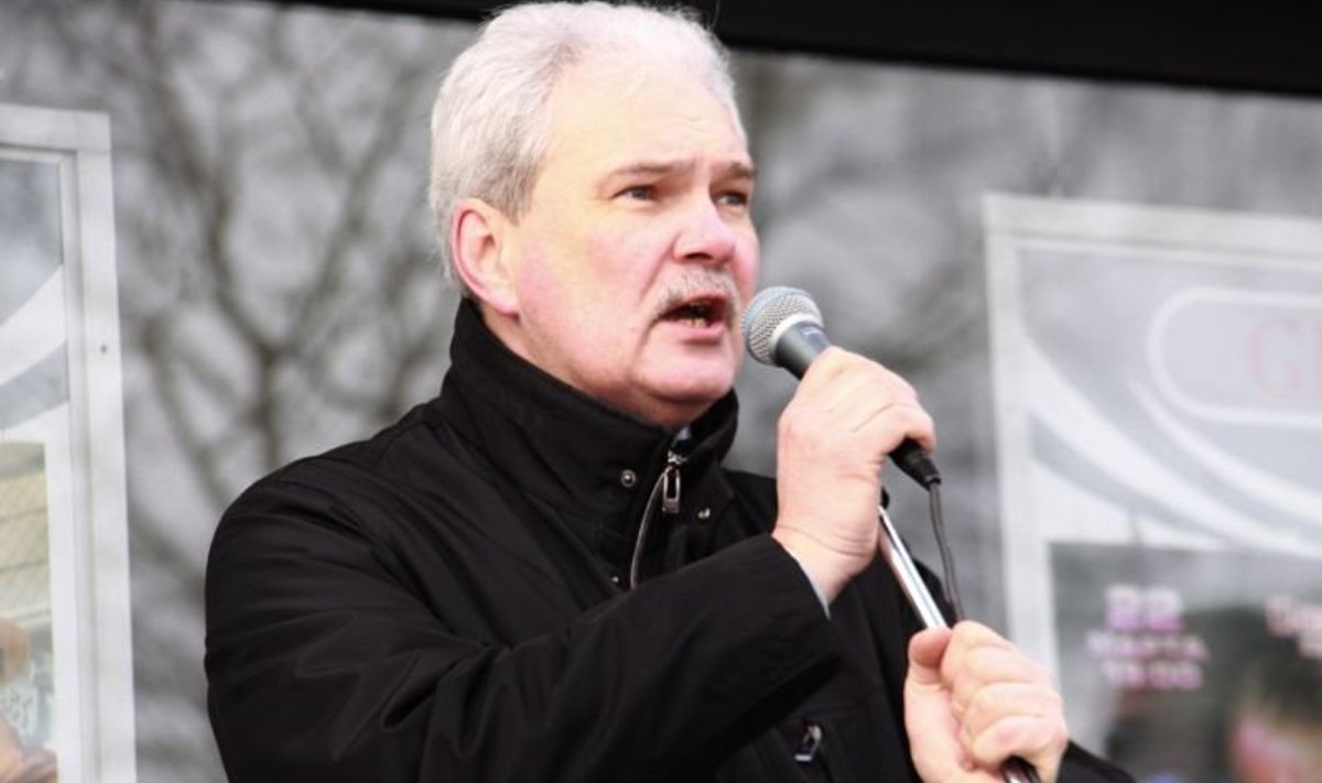 Vladislav Ponjatovski.