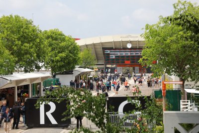 Vaade Roland Garros' peaväljakule.