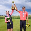 TÄISPIKKUSES | Eesti golfi meistrivõistluste vägev lõpp: Carl Hellat võitis supertulemusega, Annika Meos hole-in-one'iga!