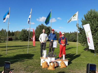 Pöördadra võitjad vasakult Priit Puuorg, Indrek Mägi ja Reimo Ilves.