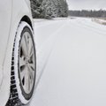 KAART | Hoiatus sõidukijuhtidele! Lumesadu ja soolaniiskus muudavad teed libedaks