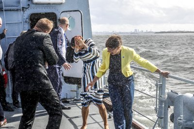 Läänemeri ei halasta isegi kroonitud peadele. Kroonprintsess Victoria teel Naissaarele, 2018.