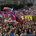 VIDEO | Prahas avaldasid kümned tuhanded inimesed valitsuse ja Vene-vastaste sanktsioonide vastu meelt 