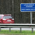 Eesti autojuhid teevad kümnendiku Läti kiiruseületustest, ära on võetud üle saja juhtimisõiguse
