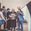 ERILINE RELIIKVIA | Kaua peidus hoitud lipp toodi Eesti 100. sünnipäeva puhul kapist välja