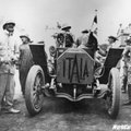 Ajaloo kuulsamaid võidusõite: Kuidas vürst Borghese autojuht ta Pekingist võitjana Pariisi tõi