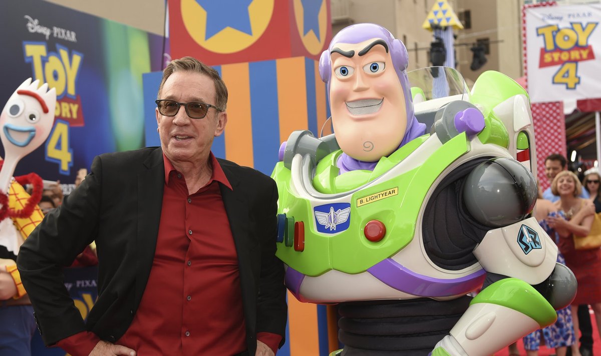 Tim Allen ja Buzz Lightyear.