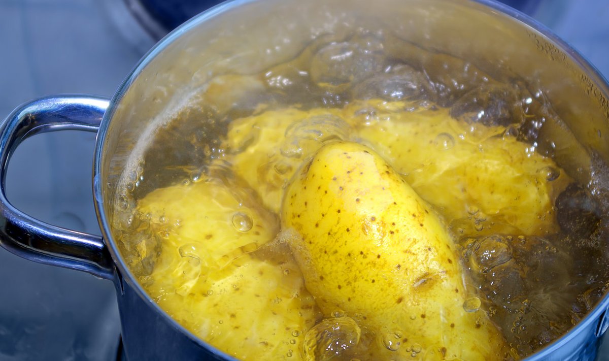 Kartulite keetmisel on omad nipid.