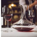 Как подавать вино при правильной температуре?