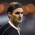 Federer langes US Openil konkurentsist, Williams ei andnud hiinlannale võimalustki