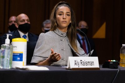 Гимнастка Али Райсман дала показания в конгрессе в сентябре 2021 года