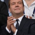 Medvedev tahab hakata ettevõtjaid majanduskuritegude eest trahvima