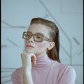 FOTOD: Eesti esimene käsitööprillide tootja esitles Disainiööl uut prillimudelit