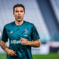 42-aastane Buffon sõlmis Juventusega uue lepingu