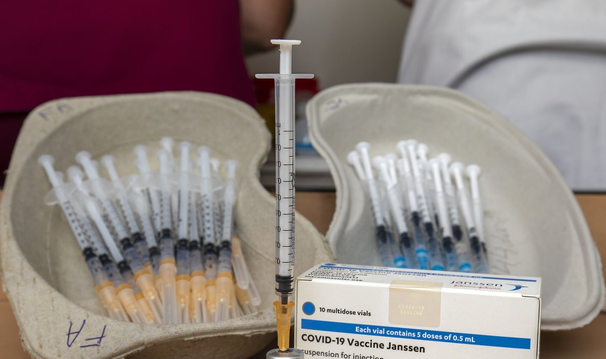 Эстония признает все используемые в мире вакцины - Delfi RUS