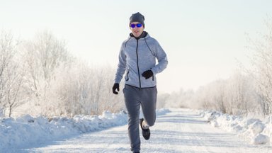 Lähed jooksma või suusatama? Siin on treeneri juhised, mida talvel sportides kanda, et külm ei teeks liiga ja oleks mugav