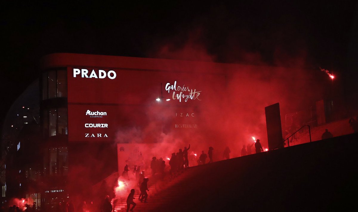 Marseille fännid 6. jaanuaril protestimas