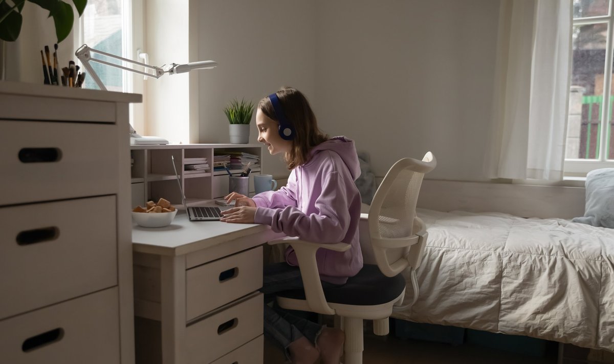 Koolilapsele on oluline mugav ning ergonoomiline töölaud ja -tool.
