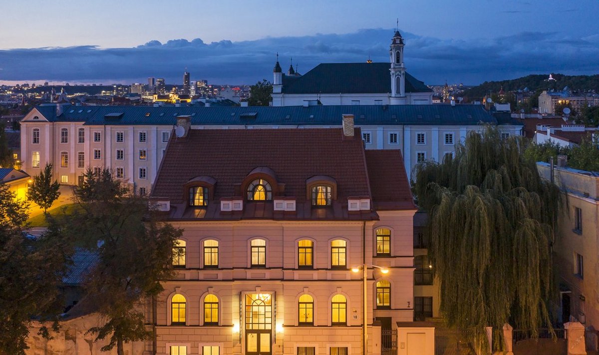 Tegutsev hotell Vilniuse vanalinnas on müügis 2,8 miljoni euroga