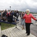 FOTOD: "Suvenaabrid" ja Anne Veski laulsid tuulega võidu